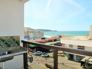 Apartamento 02 dormitórios com 01 suíte Praia de Bombas/SC