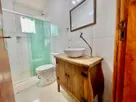 banheiro-social-apartamento-em-zimbros-a-venda