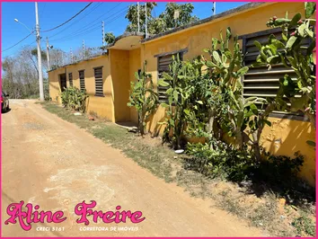 Casa com quintal - Cód 485 Casa com quintal - Cód 485