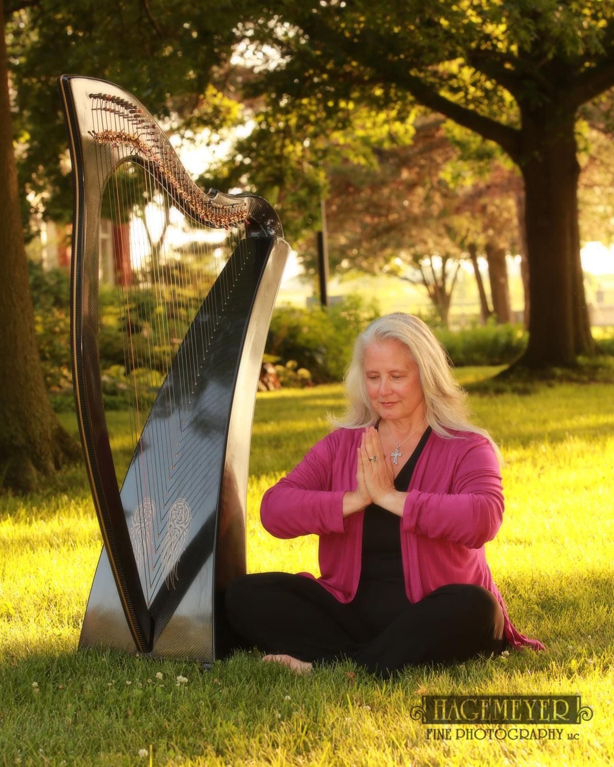 Rev. Julie Parsell and her therapy harp
