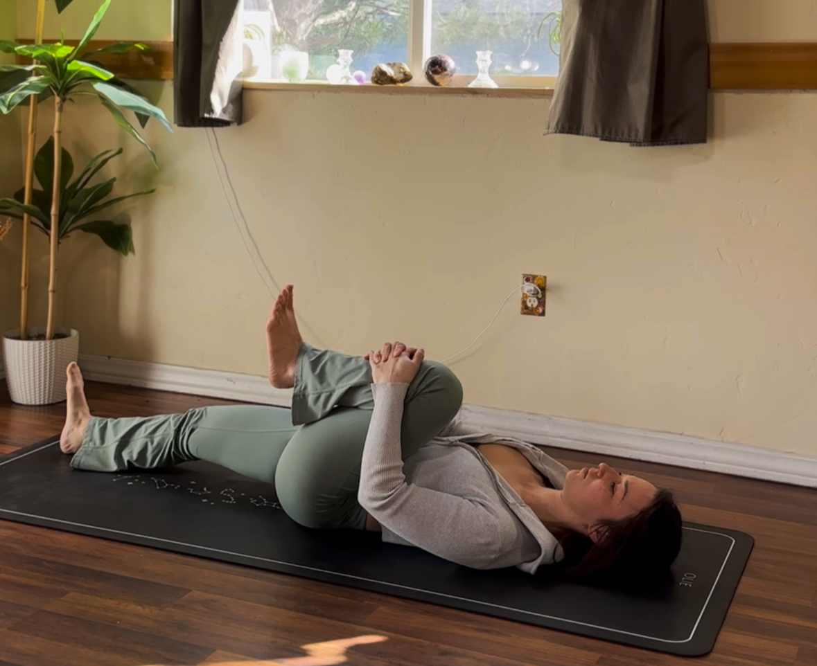 Yin yoga for beginners. Restorative yoga for any level