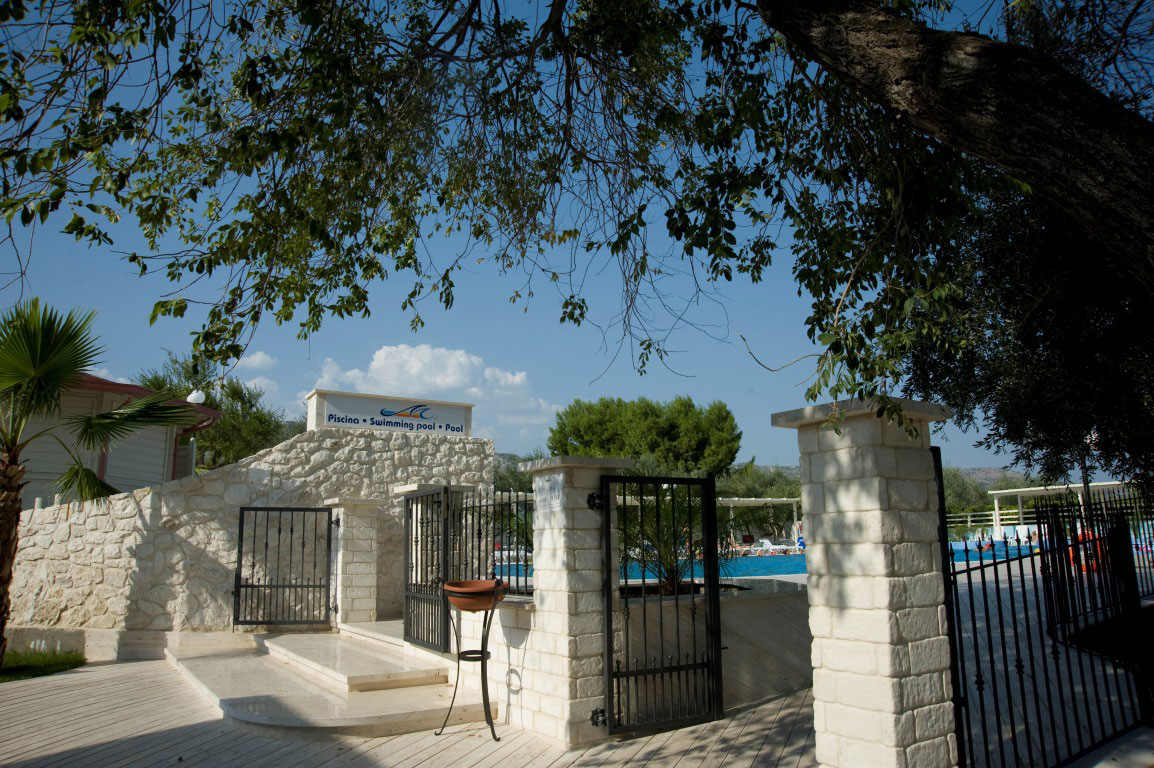 BAIA DEL MONACO Residence