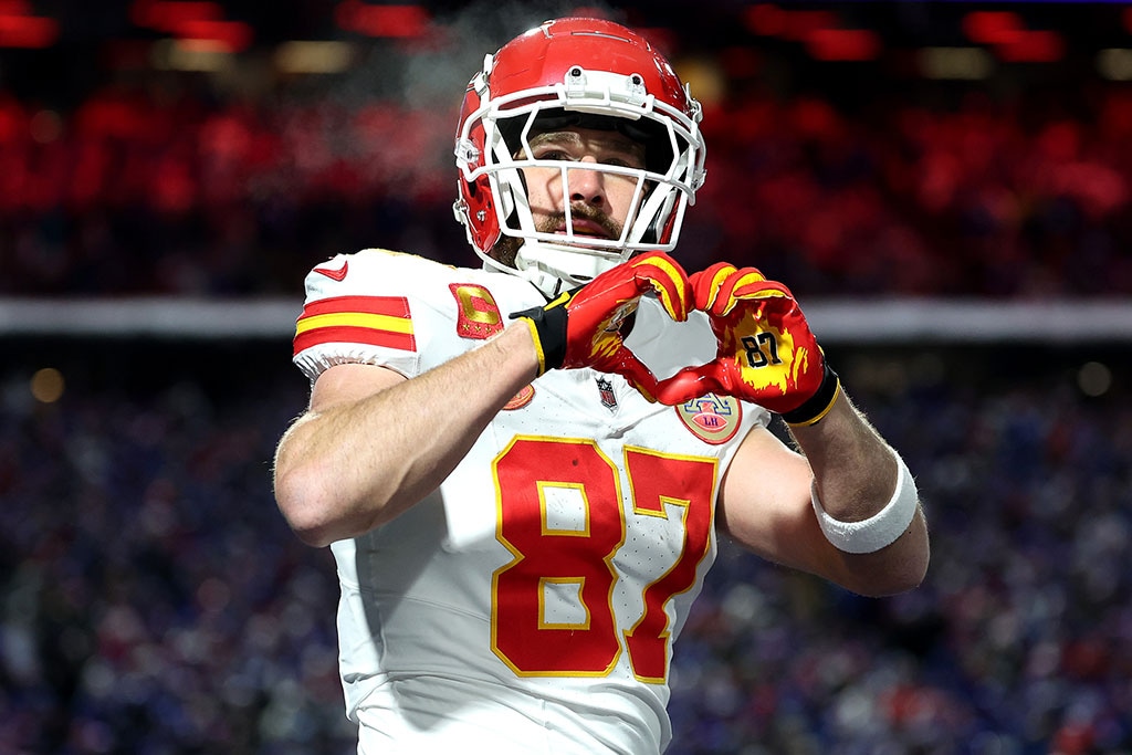 Travis Kelce, Touchdown, Hand Heart, Chiefs, Game, Playoffs, 2024