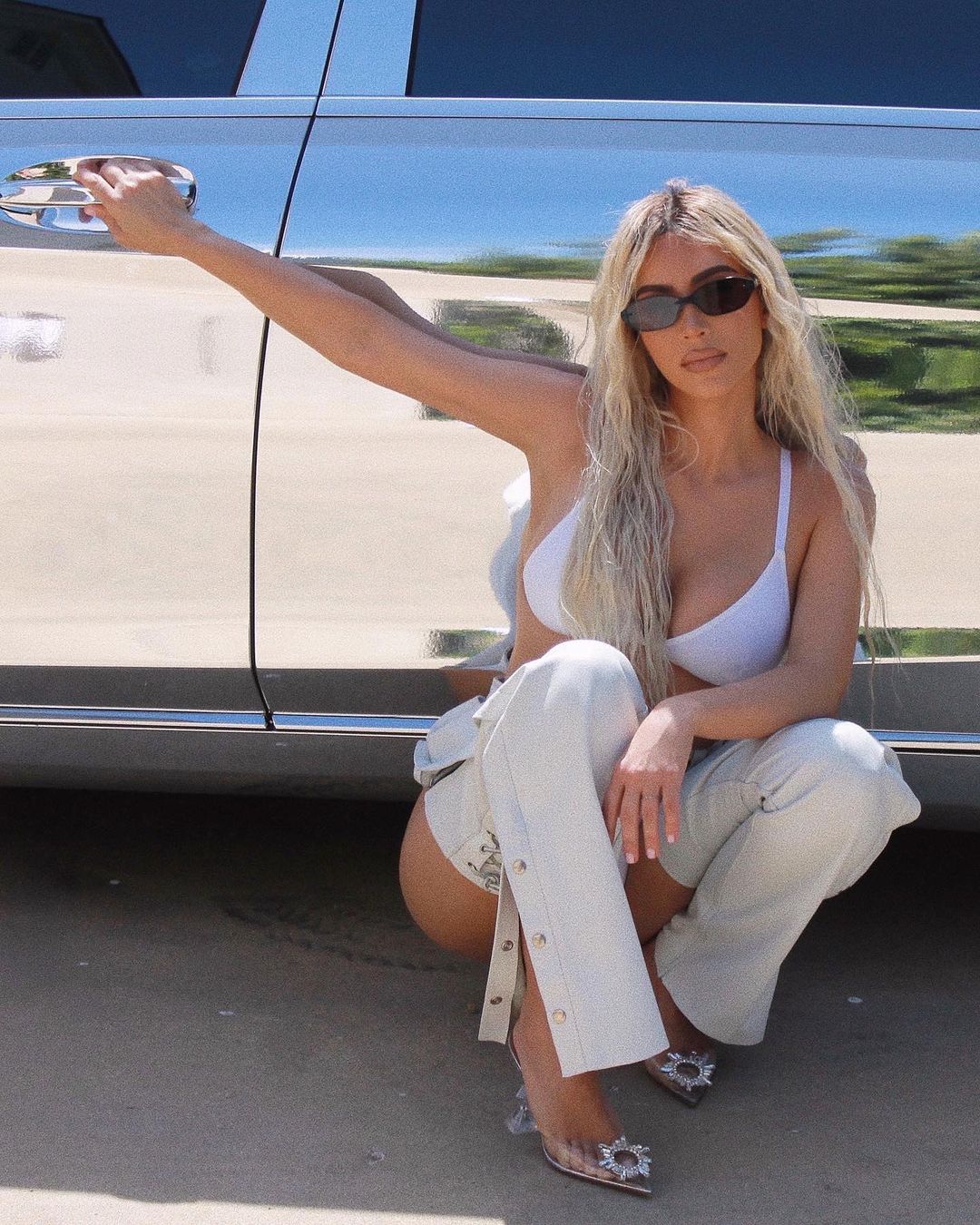 Kim has evolved towards silver and nude-grey colored cars much like her fashion