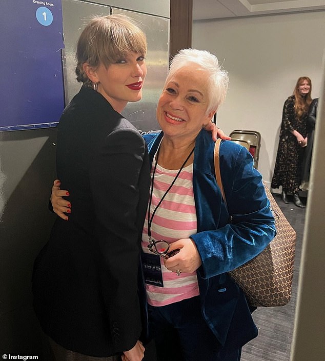 Denise Welch can't wipe the smile off her face as she poses with Taylor  Swift at The 1975 gig | Daily Mail Online