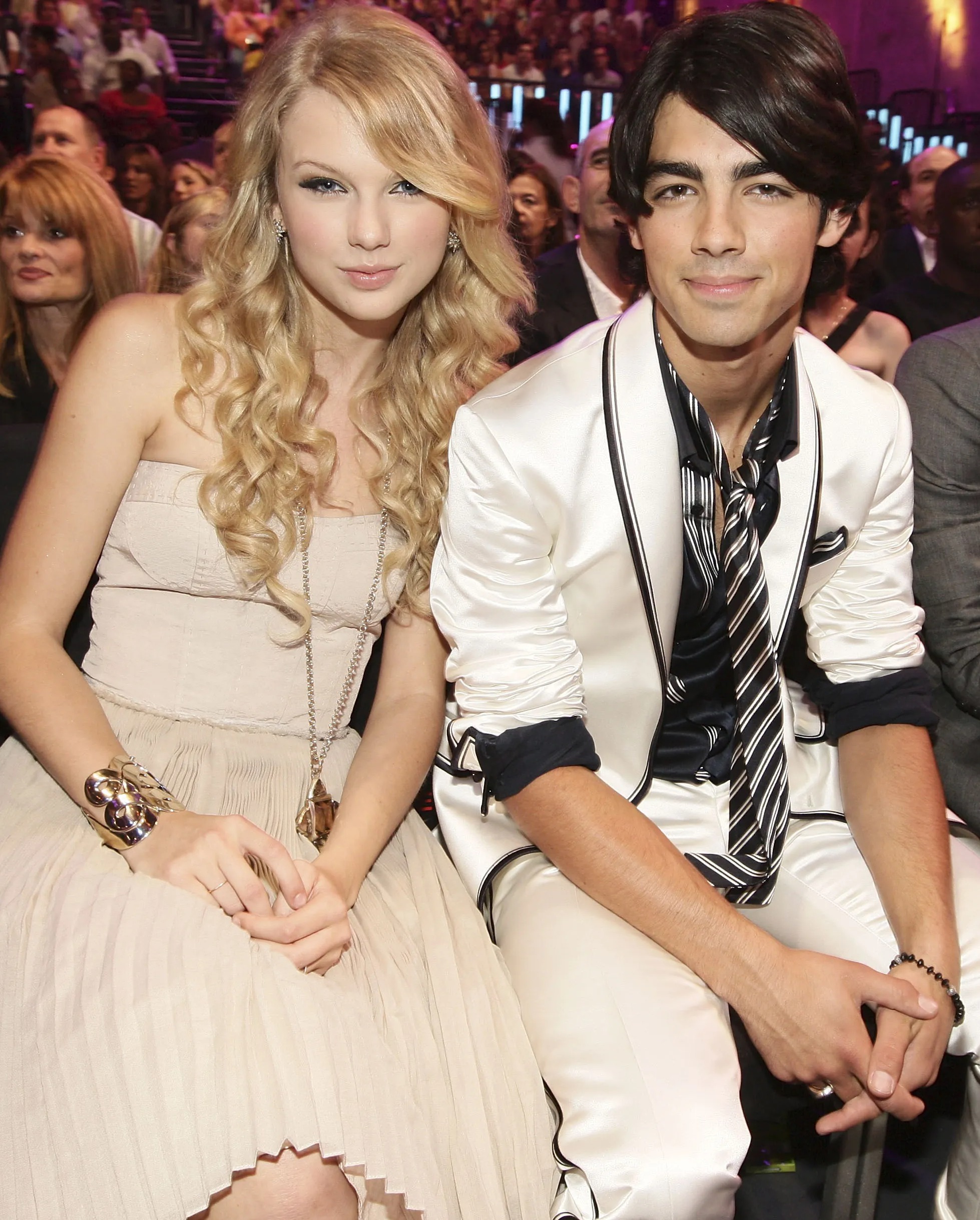 Taylor was upset with how pop star Joe Jonas broke up with her