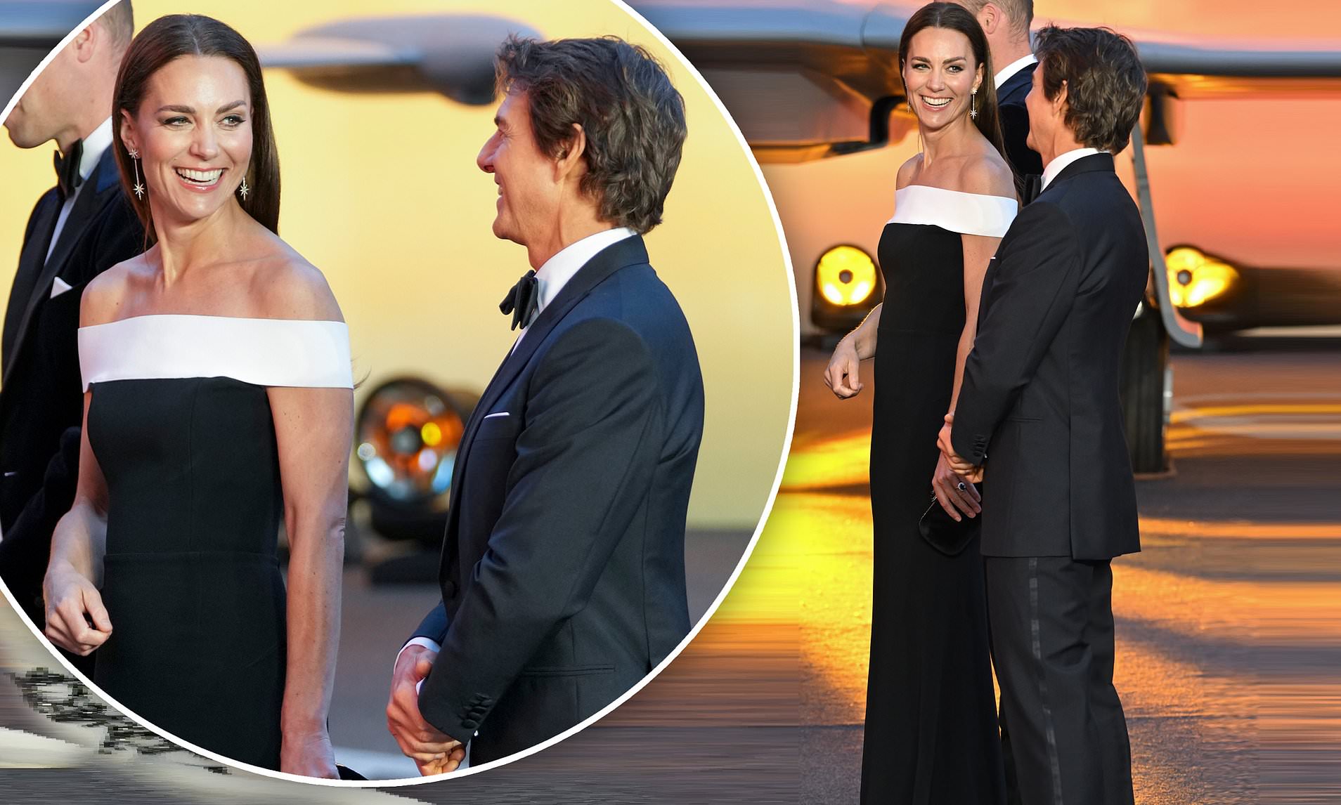 5ft 7 Tom Cruise stands shoulder-to-shoulder with 5ft 9 Kate Middleton at  Top Gun: Maverick premiere | Daily Mail Online