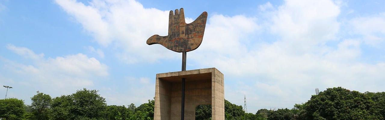 The Open Hand Monument - CultureNow - Museum Without Walls