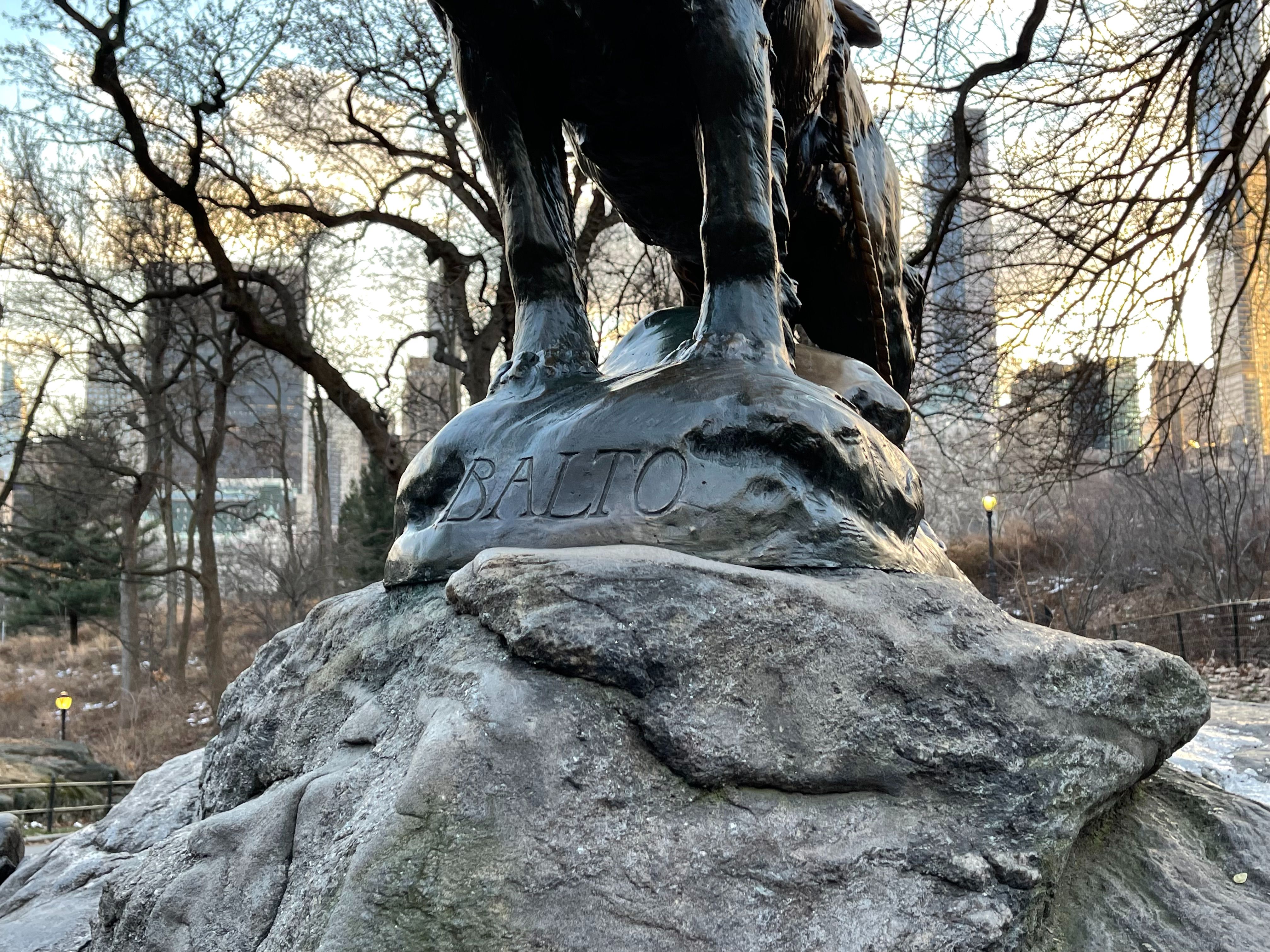 Balto Statue Inscription