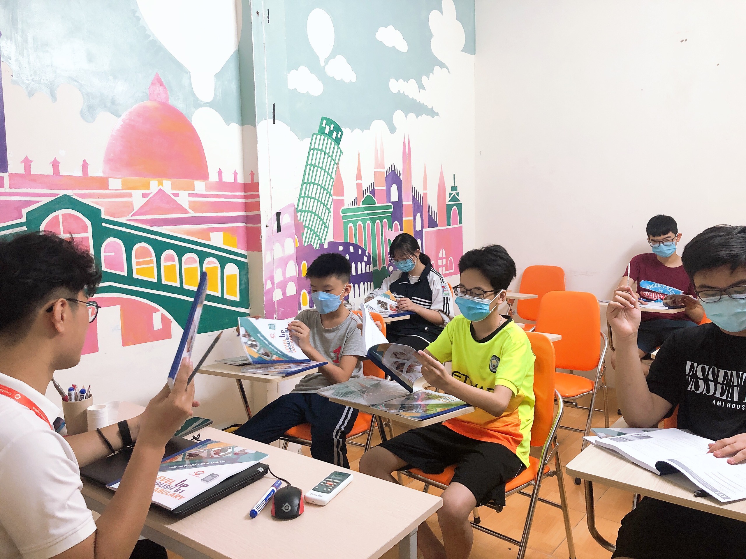 Khóa học hè Base English