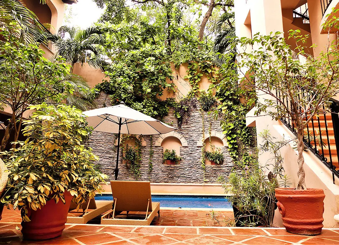 2 Beds 2 Baths  Condo For Sale In Playa Del Carmen [77710]