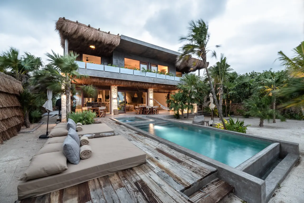 5 Beds 6 Baths  House For Sale In Tulum [77760]