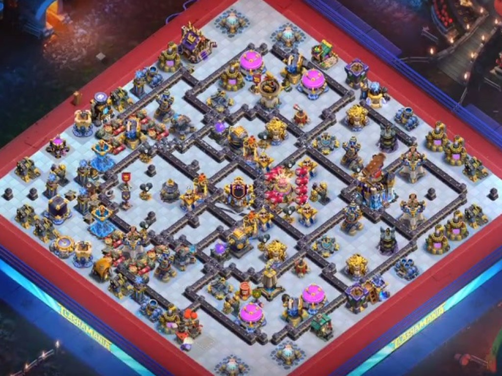 TH18 war base layout