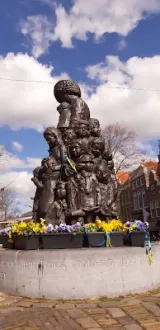 Gewelfde Stenenbrug