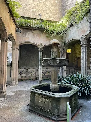 Casa de l'Ardiaca