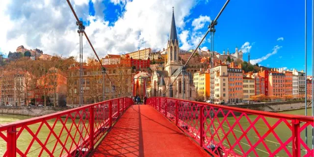 Lyon