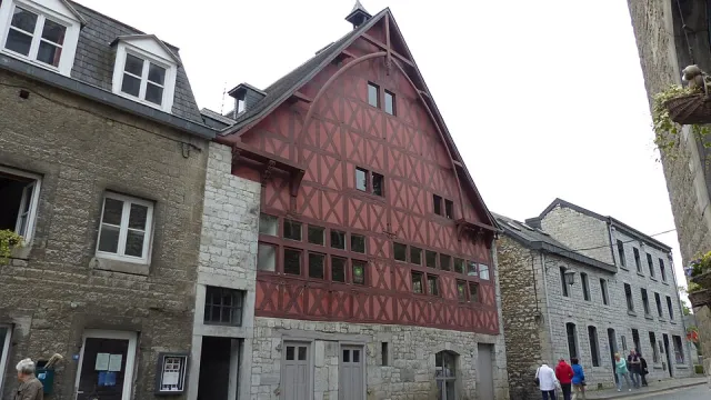 Durbuy tarwemarkt (Halle aux blés)