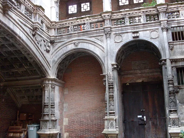 Hotel de Jean Bernuy