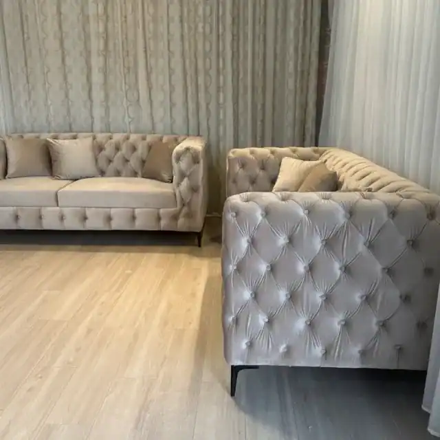 Royal Chesterfield Sofa Set