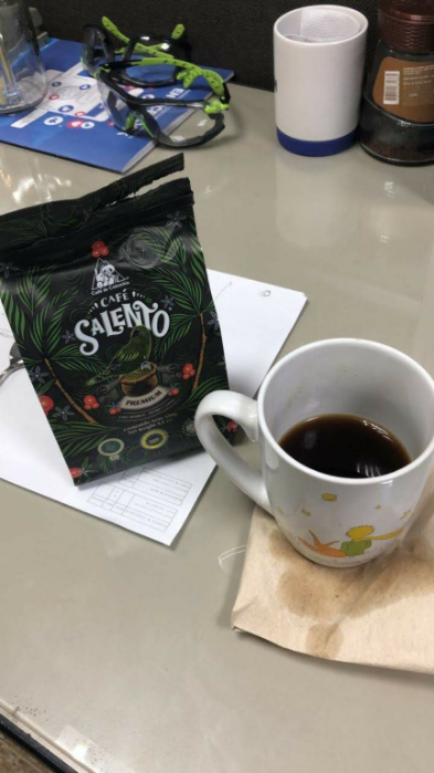 Por aquí les dejó.