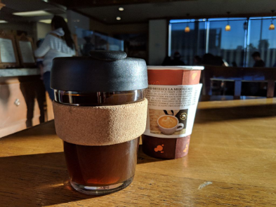 Horchatta latte and a Peru pour over. 👍👌👌