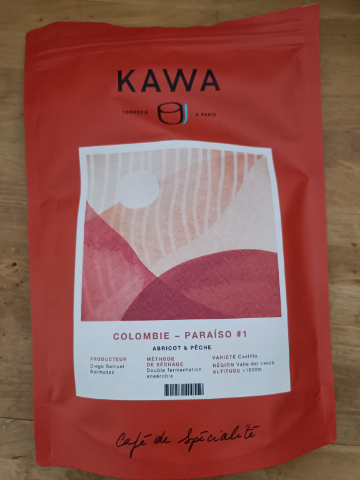 Bon café avec une vrai arôme de pêche qui se dégage. Parfait pour des méthodes comme la chemex et le siphon