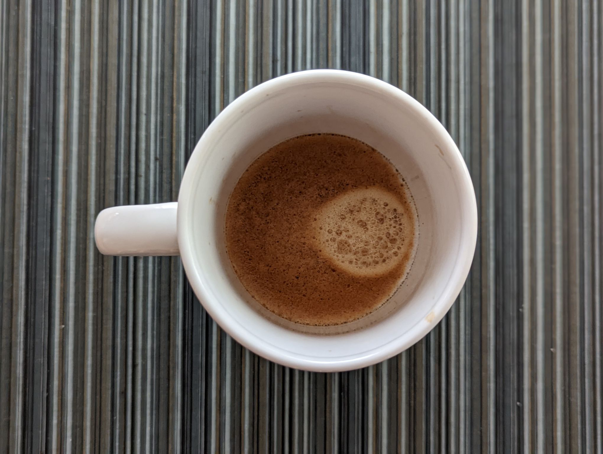 It has been a while since I've had this coffee.  It would be nice to have a Reese's peanut butter cup with it.

Medium fine grind in refilled Nespresso Vertuo