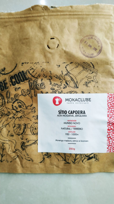 Safra 2017. Café de acidez cítrica e corpo licoroso.