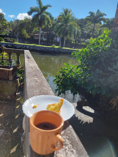 Coffee with maracuja cake at the pousada