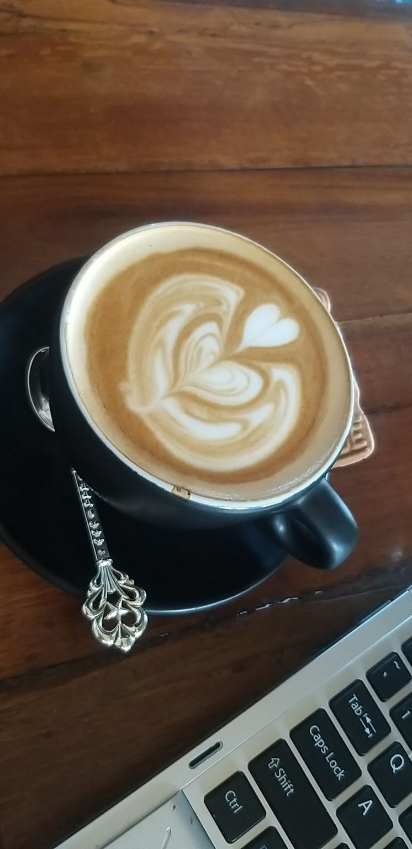 Enjoying my 2nd cappuccino... 💕