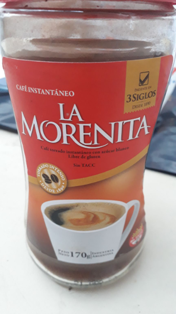 El café torrado es feo, pero este torrado es el más horrible que probé. Es asqueroso lo mal quemado que está. Voy a tirar el café y a usar el frasquito. Y el precio... Debería estar a menos de la mitad de lo que está para justificarlo.