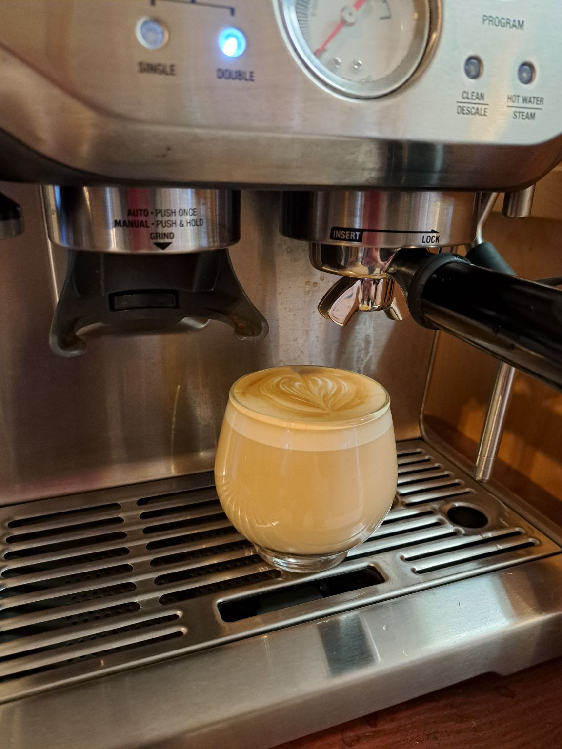 Lovely latte made with Ethiopian Wush Wush from Revel Coffee! 