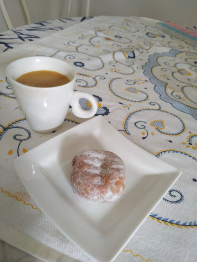 Mimi Donuts
