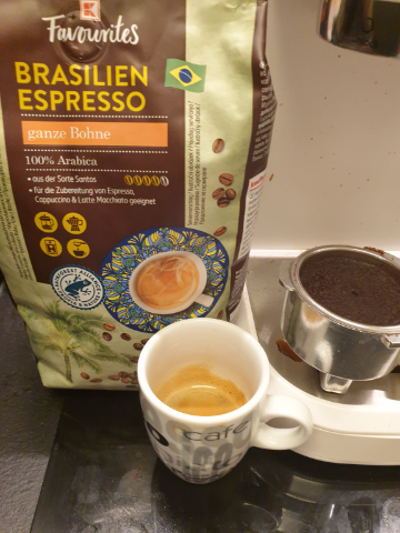 Fine grinding, 10bar, 25sec, okay shot, öittle aroma