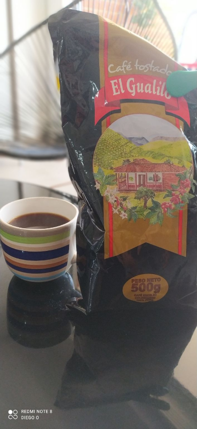 Y lo termine, me encanto este café del departamento de Santander en Colombia 🇨🇴🇨🇴🇨🇴.🇨🇴🇨🇴