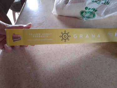 The honey cannot be appreciated at all. 2/5.