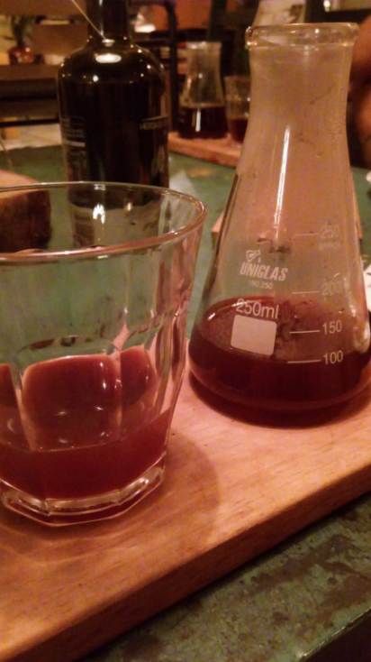 #tbt de uma saudosa aglomeração em cafeteria. 