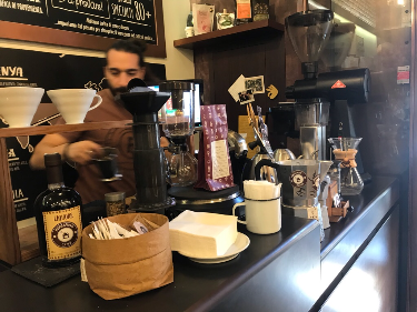Absolutely perfect double espresso prepared by a true expert. One of the best I ever tasted. This is probably the best third wave coffee shop in Rome, a must visit. They have coffees from many different roasters. Ready to brew or to buy.