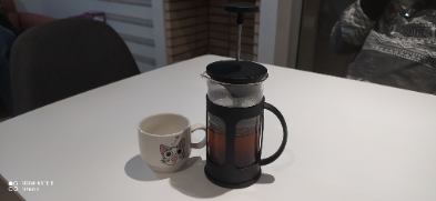 Hoy nos tomamos un delicioso café en prensa Francesa.