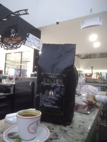 Primeira postagem no grupo. Gostei muito deste café e da cafeteria.