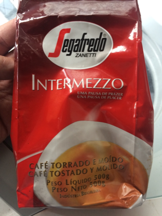 Perfeito em todos os aspectos para utilizar na cafeteira moka, moagem e torra adequadas. Após o preparo o resultado é um café consistente em
Sabor , equilibrado e forte. Não deixa retrogosto amargo.