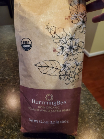Subtle nutty and chocolate notes, well-balanced with slight rich woody molasses undertone. No bitterness or acidity with a fine/medium grind. Great for everyday coffee. Smooth and aromatic, it wakes up my mind to start my day with energy and happiness. Plus, it's organic and produced by a group of small-scale coffee growers that are also Beekeepers 🐝🍯