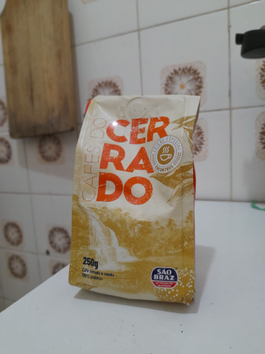 Poucos reais mais caro que o café convencional, mas muito superior.