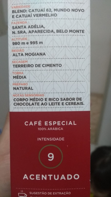 Um café delicioso, que cumpre a proposta que vem descrita na embalagem. Um blend perfeito com nítidas notas de chocolate ao leite e cereais. Dá vontade de tomar o dia todo. 