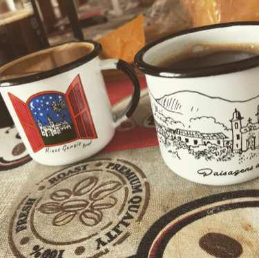 Um dos favoritos! Doçura excepcional, notas muito marcantes de chocolate, retrosabor persistente, corpo licoroso e agradável.