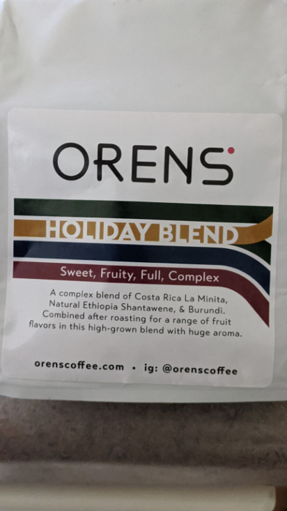 A subtle hint of sweet black currant, followed by a what seems to be gingerbread. The more I sip on this, the more it takes me to Christmas and my mother's ginger creams. The tastes are light, but present. This would be an incredible coffee for cold weather.