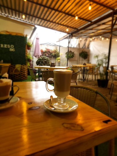 Cafetería Expreso 86, buena cafetería buenos momentos.
