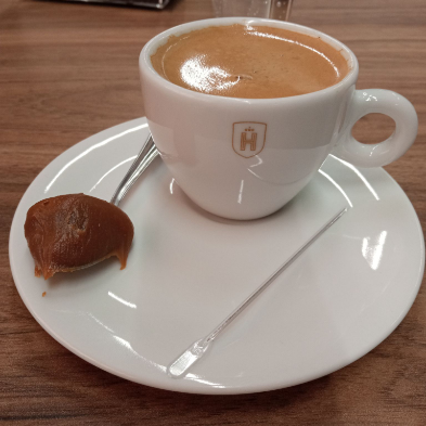 Coffee photo review barista cafe specialty coffee