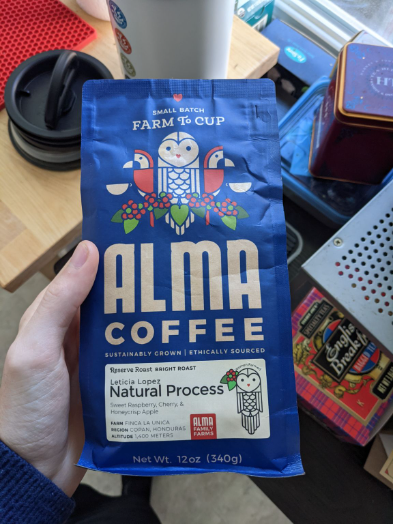 Very sweet throughout, deliciously thick mouthfeel that I love in naturals. I get more chocolate rather than fruit though, and the lack of fruit keeps it away from being a 4.5 or greater.