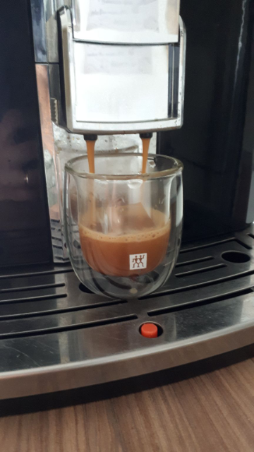 Adoro este copo vidro para tomar meu cafezinho! 😍🤩